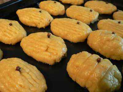 Greek Melomakarona ready to bake